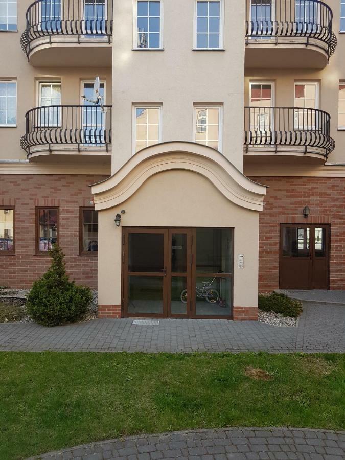 Apartament Rodzinny W Centrum Giżycko Exterior foto