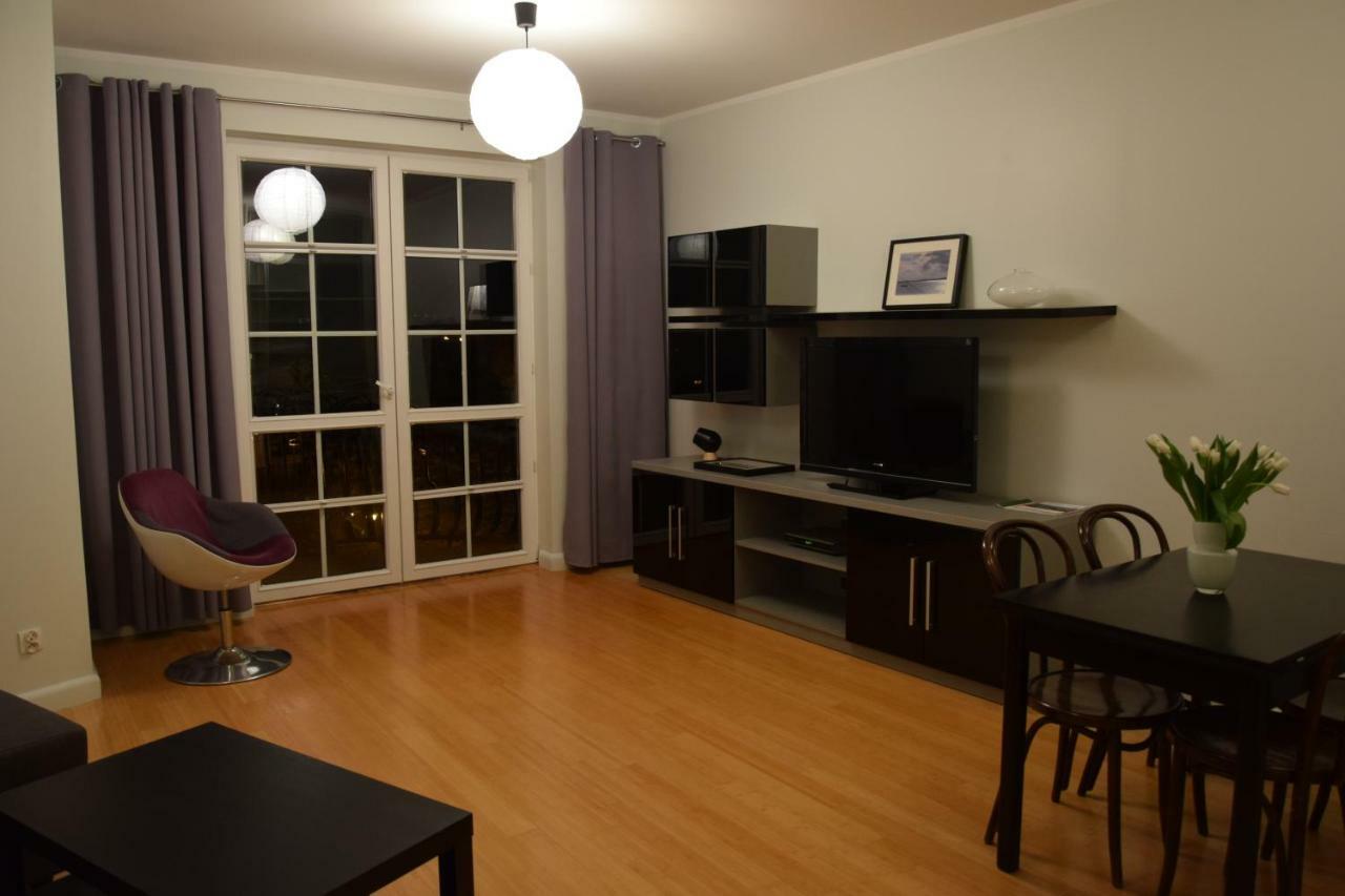 Apartament Rodzinny W Centrum Giżycko Exterior foto