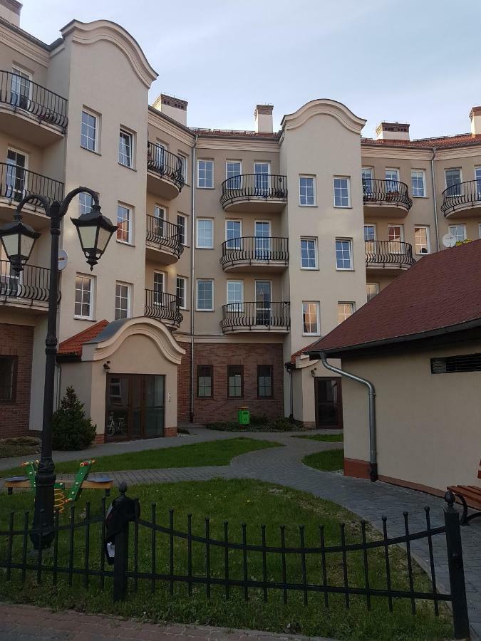 Apartament Rodzinny W Centrum Giżycko Exterior foto